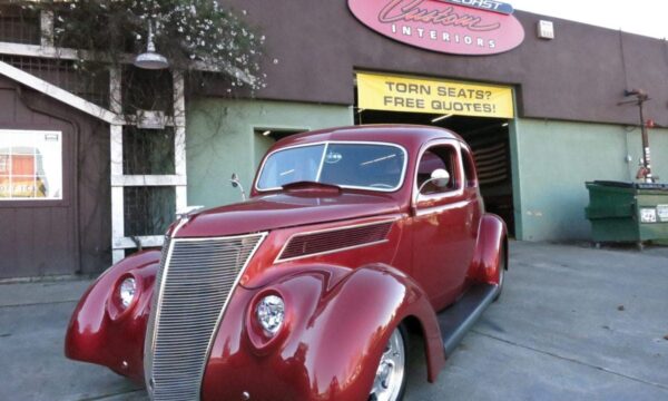 1937 Ford